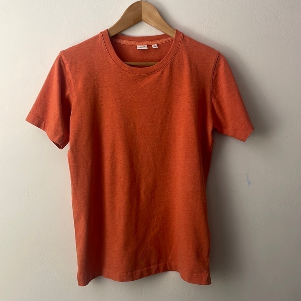Uniqlo Orange Tee Shirt Sz XS
